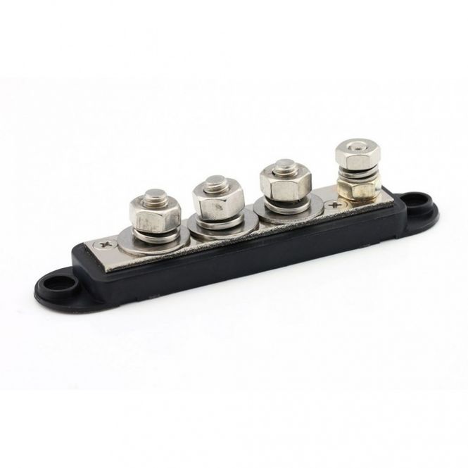 Hovedbilde KOBLINGSPUNKT 3x M8 1xM6 m/4 forbindelser 250A